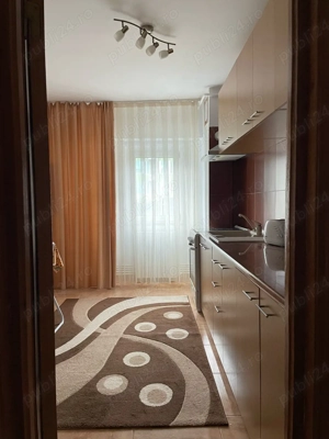 Apartament 2 camere , decomandat - Constanta zona Ultracentral - imagine 3