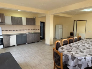 Inchiriez casa in episcopia