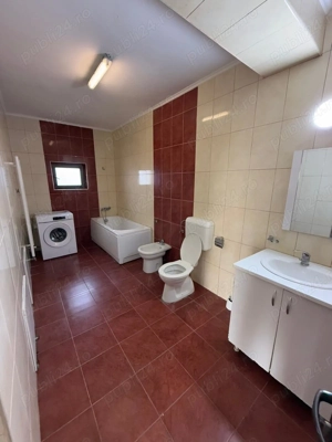 Inchiriez casa in episcopia - imagine 6