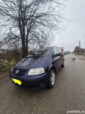 Vând Volkswagen Sharan 