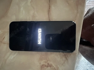 Vând telefon Huawei Ultra 70 pro!
