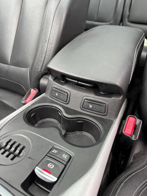 Renault Kadjar Intens Bose Panoramic, 1.2 TCe 130CP - imagine 7