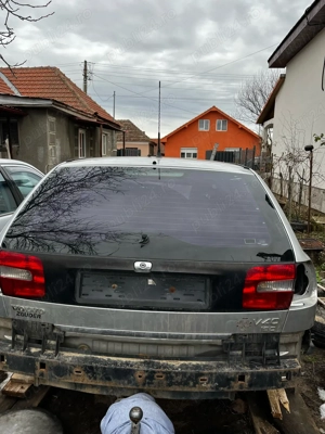 dezmebrez volvo v40 - imagine 4