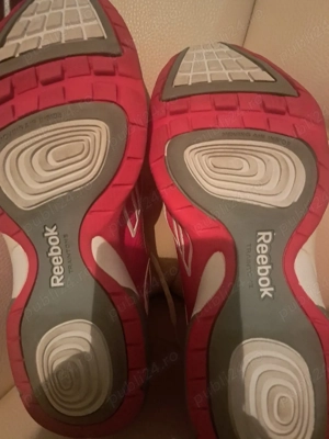 adidasi sport Reebok  nr 40 ca noi