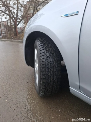 Volkswagen Golf 6 - imagine 5