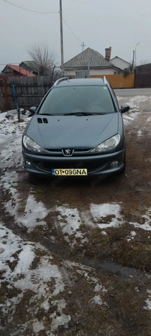 Vând peugeot 206