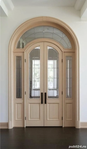 Producem uși din lemn pentru exterior și interior.