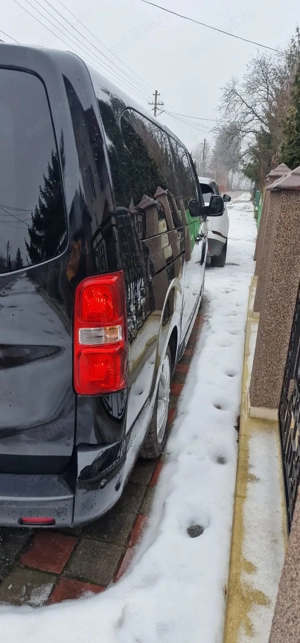 Peugeot Traveller VIP 2021  - imagine 4