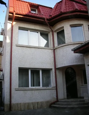 Vilă Floreasca – 160 mp, 3 băi, aer condiționat, AC , 8 min metrou