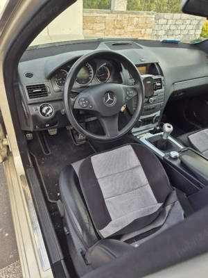 vând Mercedes C 220 - imagine 3
