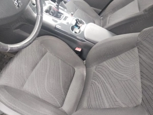 Peugeot 3008 - imagine 4