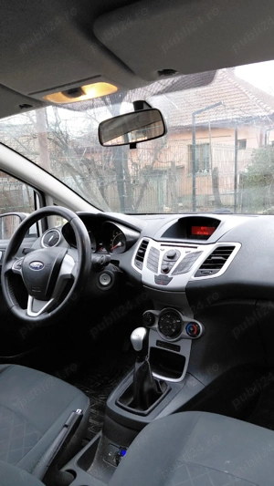 vand ford fiesta - imagine 2