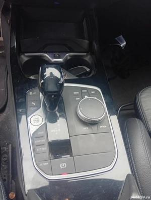 Vânt bmw seria1 din anul 2020 avariat - imagine 2