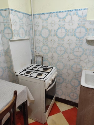 Închiriez apartament cu două camere  - imagine 6