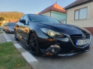 Mazda 3 black limited  2015