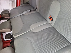 Vand Vivaro 2011 euro 4 cu filtru de particule  - imagine 5