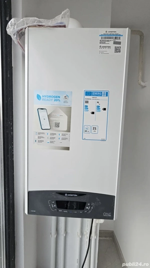 102mp din care: 54 mp este livingul iar 48 mp doua dormitoare si cele doua bai. Pret 119.900 Euro - imagine 8