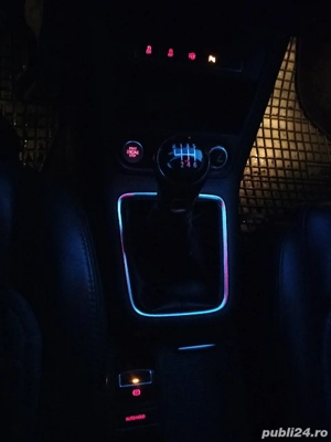 vand VW Tiguan  - imagine 2