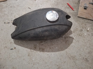 Simson Awo Touren, Rezervor 