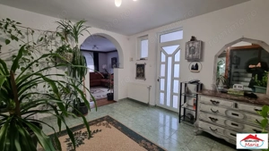 Parte de casa parter cu acces auto zona Cerbului - imagine 5