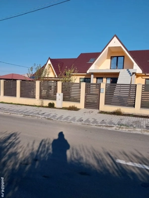 Casă de vânzare în 23 August. Județul Constanța  - imagine 2