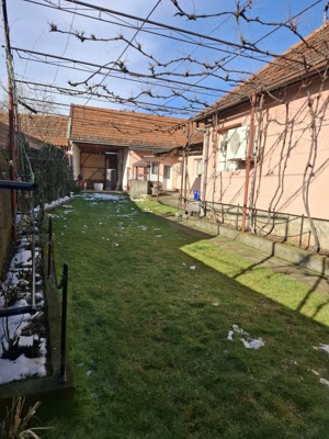 Casa cu spațiu comercial - imagine 6