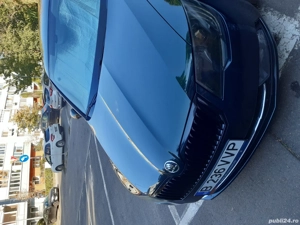 Skoda Superb berlina - imagine 2