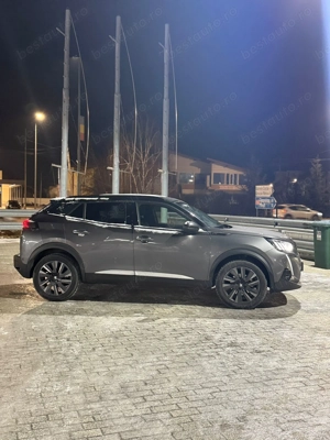 Vând Peugeot 2008GT SUV