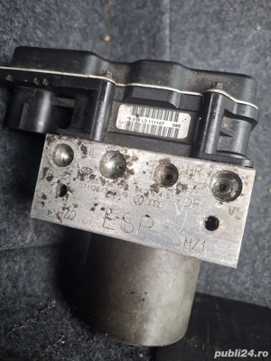 pompa abs a4 b8  - imagine 2