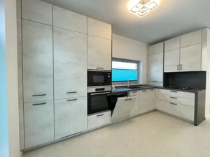 Vila,119mp, centrala proprie, parcari, mobilata-utilata,Liziera de Lac