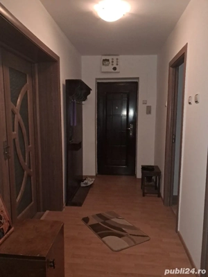Proprietar închiriez apartament cu 3 camere decomandat si utilat cu centrala proprie!! Brazda lui No - imagine 14