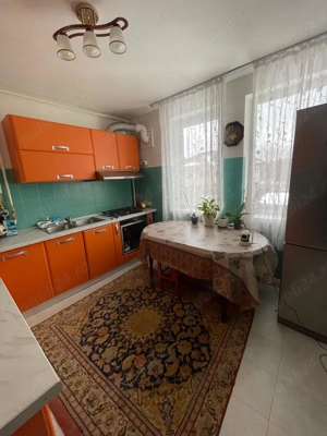 Apartament mobilat, cu anexă și curte interioară   Țicleni Gorj - imagine 2