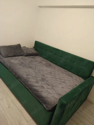 Pat tapițat verde 140x200 cm + saltea inclusă | Stare foarte bună