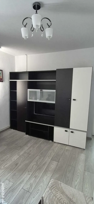 Vând mobilă living in stare bună.  - imagine 4