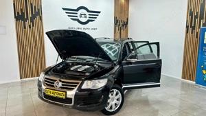 Volkswagen Touareg - imagine 2