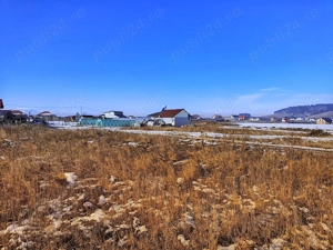 URGENT Sânpetru: Teren 499 mp - front generos 25 m - zonă între case 