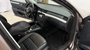 ** Skoda Superb ** - imagine 15