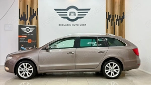 ** Skoda Superb ** - imagine 6