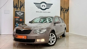 ** Skoda Superb ** - imagine 3