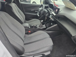 Peugeot 2008 1.2 Benzina - imagine 6
