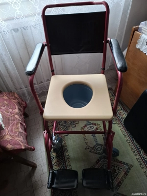 Scaun cu rotile cu vas de toaleta - imagine 2