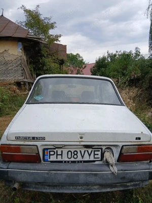 vînd dacia 1310  pentru piese sau rabla 