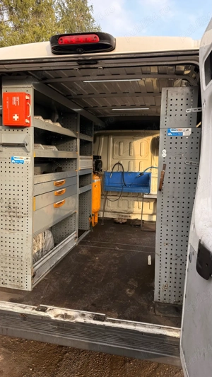 Fiat Ducato   VW Crafter cu Dulapuri metalice 2015 - imagine 4