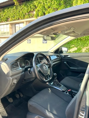 vand VW T-Roc 2018 - imagine 5