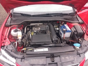 SEAT Leon 1.4 TSI   2014   Benzină   Manual   179.800 km   Proaspăt import   Roșu - imagine 5