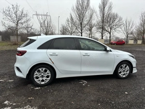 Kia Ceed 2022 - imagine 5