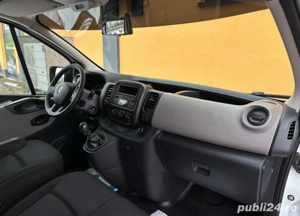 Renault Trafic 8+1 - imagine 3