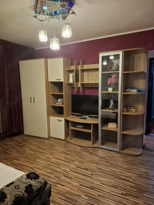 Închiriez apartament 2 camere,zona Intim