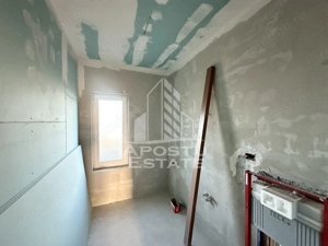 Apartamente de vanzare cu 4 camere si curte,  Torontalului Timisoara - imagine 14