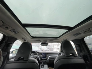 Volvo XC 60 - imagine 8